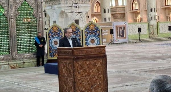 Araghchi: We are Ready for Diplomacy
