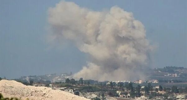 Israel Attacks Southern Lebanon with Artillery
