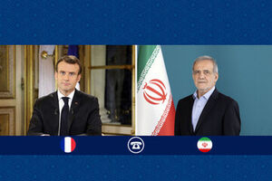 Pezeshkian warns of global consequences of threats to Hormuz