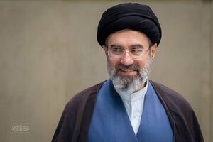 What was Ayatollah Khamenei's advice to Persian Gulf states?