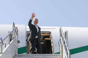 Pres. Pezeshkian to reportedly travel to Egypt for D8 meeting

