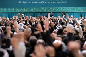 Leader hails Iranian nation for foiling enemy's soft war

