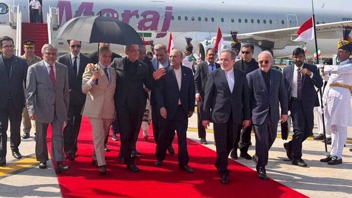 Pres. Pezeshkian arrives in Islamabad for high-profile talks
